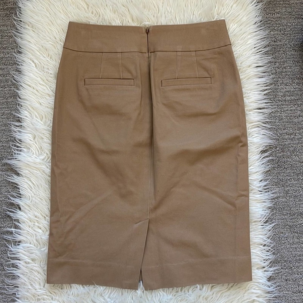 Banana Republic Tan Pencil Skirt - Picture 4 of 8